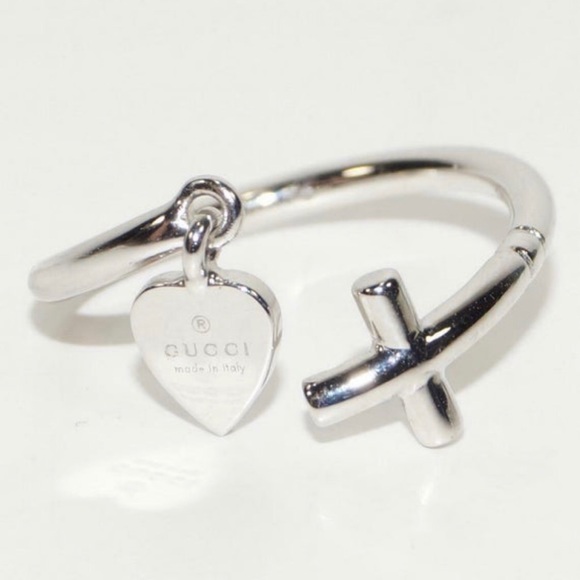 gucci heart and cross ring
